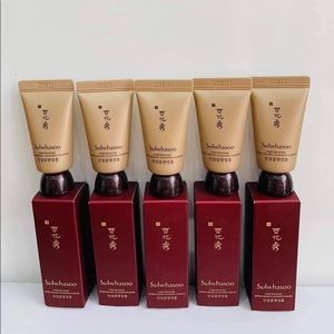 SulwhasooTimetreasureExtraCreamy Cleansing Foam EX